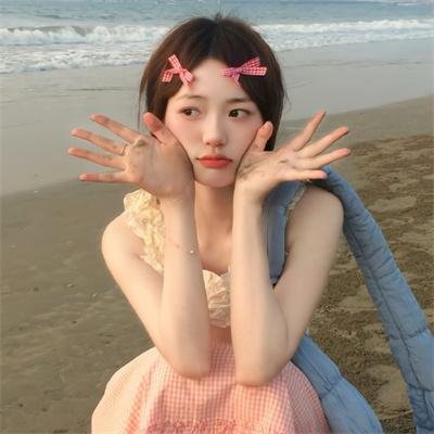 深夜的奇葩恋爱图鉴 封面